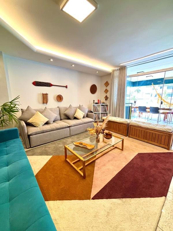 Cobertura, Funcionários, 4 Quartos, 4 Vagas, 2 Suítes