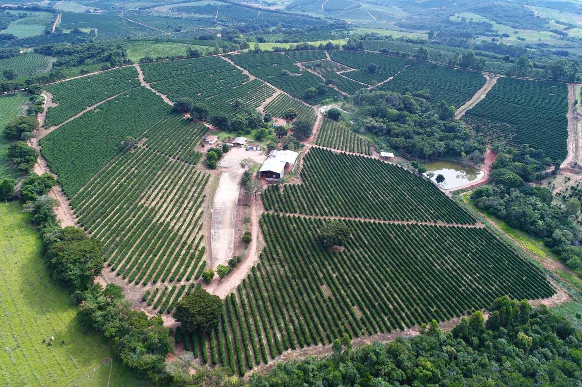 Fazenda, Zona Rural, 3 Quartos, 0 Vaga