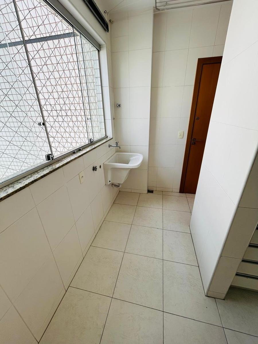 Apartamento, Caiçaras, 3 Quartos, 2 Vagas, 1 Suíte