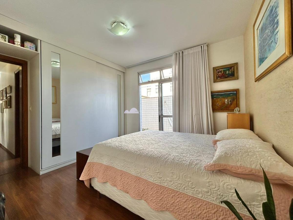 Apartamento, Indaiá, 3 Quartos, 3 Vagas, 1 Suíte