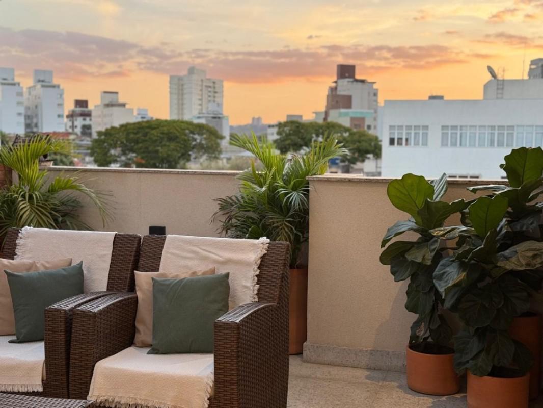 Cobertura, Jaraguá, 4 Quartos, 2 Vagas, 2 Suítes