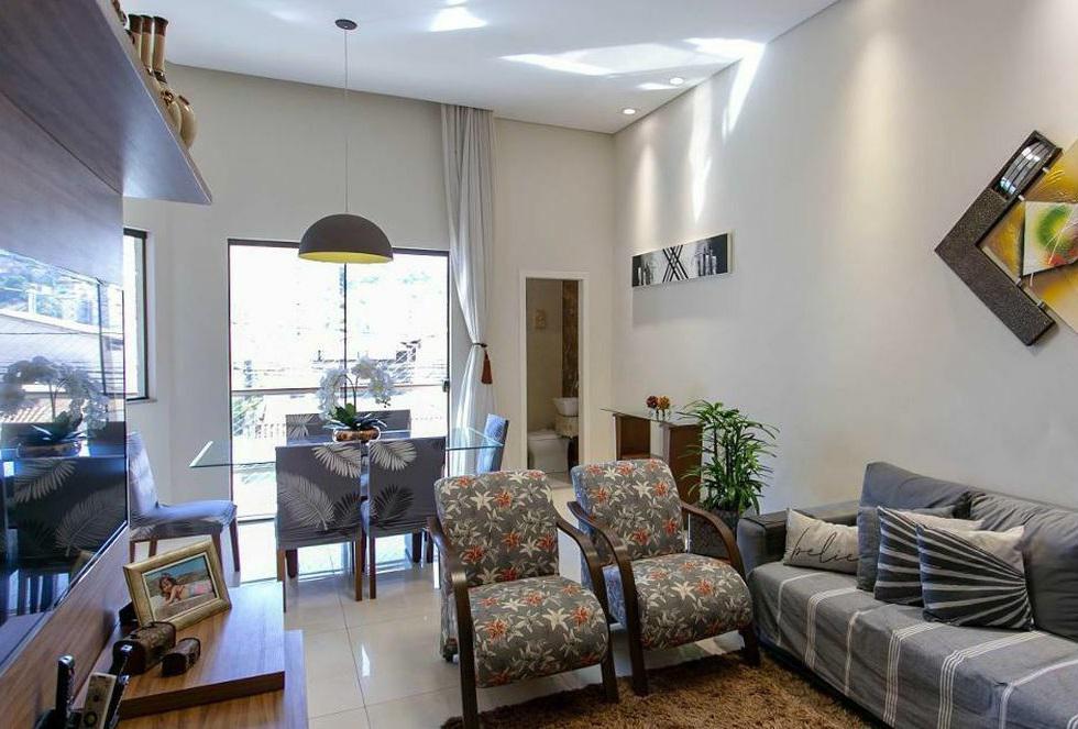 Casa, Castelo, 3 Quartos, 2 Vagas, 1 Suíte