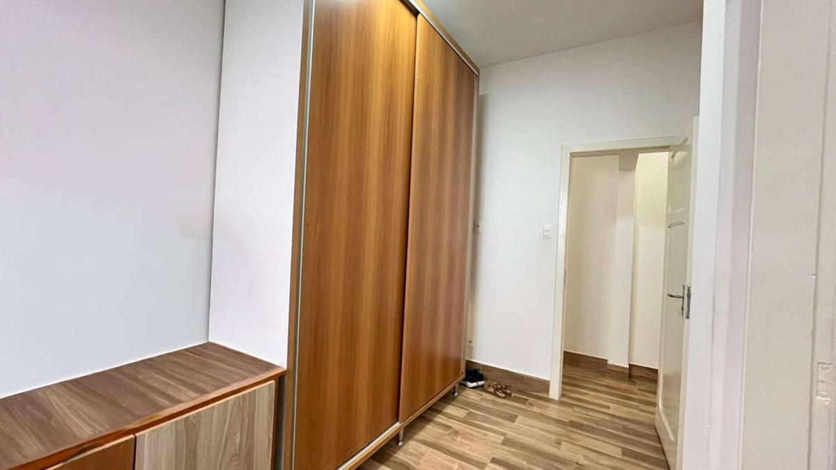 Apartamento, Floresta, 6 Quartos, 0 Vaga, 1 Suíte