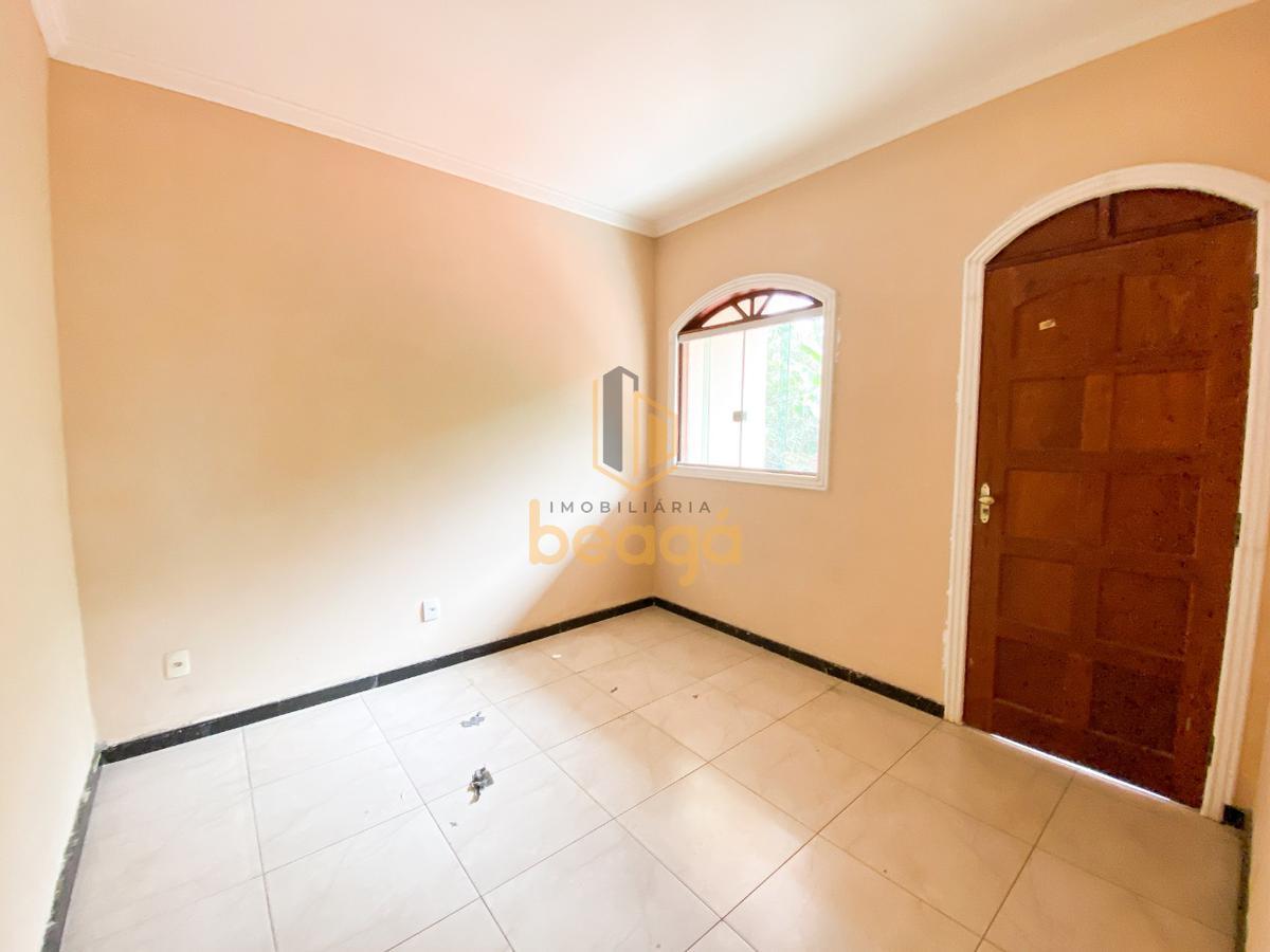 Casa, Trevo, 4 Quartos, 4 Vagas, 1 Suíte