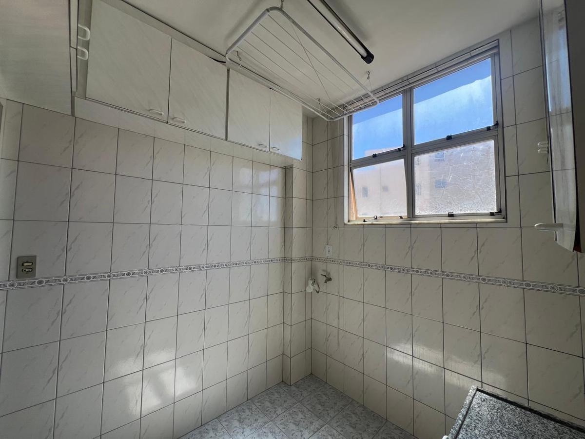 Quitinete, Colégio Batista, 2 Quartos, 1 Vaga