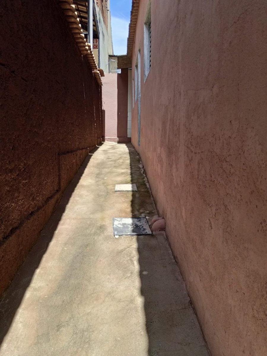 Casa, Céu Azul, 2 Quartos, 5 Vagas