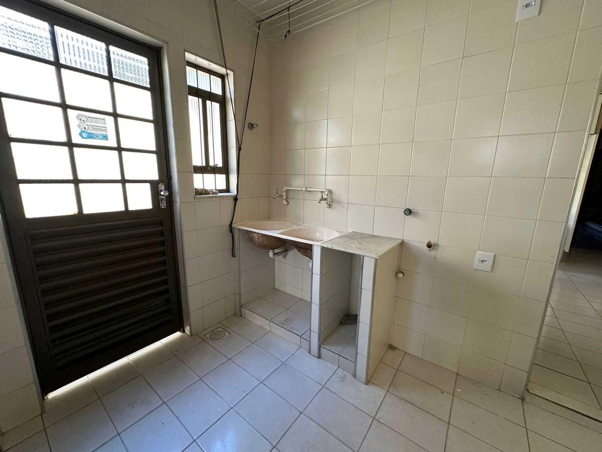 Casa, Vila Pinto, 4 Quartos, 0 Vaga