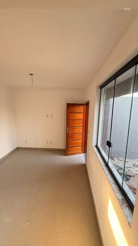Casa, Novo Centro, 2 Quartos, 1 Vaga