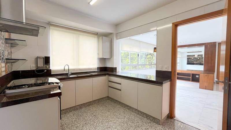 Apartamento, Funcionários, 3 Quartos, 2 Vagas, 2 Suítes