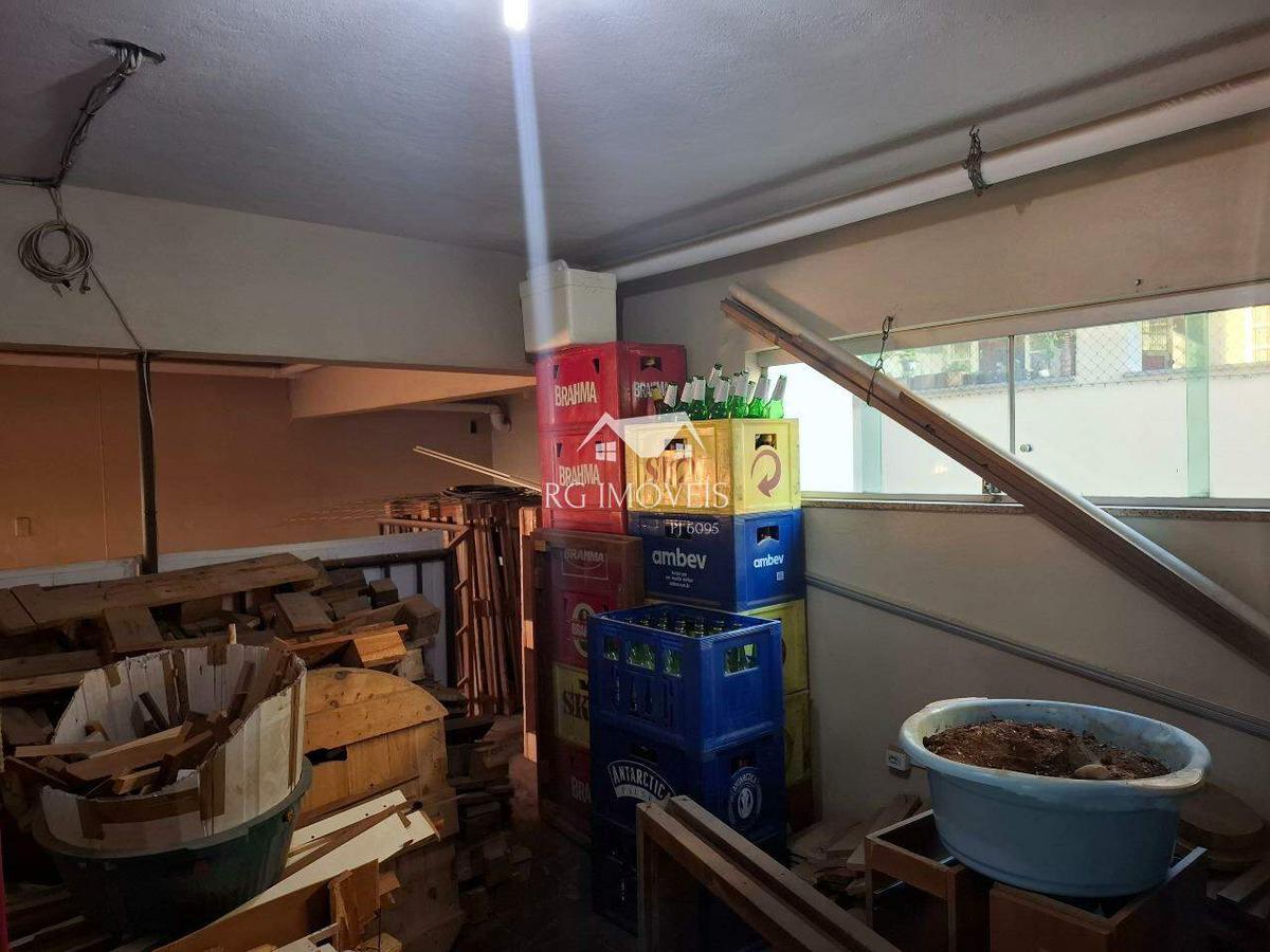 Casa, Tirol, 3 Quartos, 6 Vagas, 1 Suíte