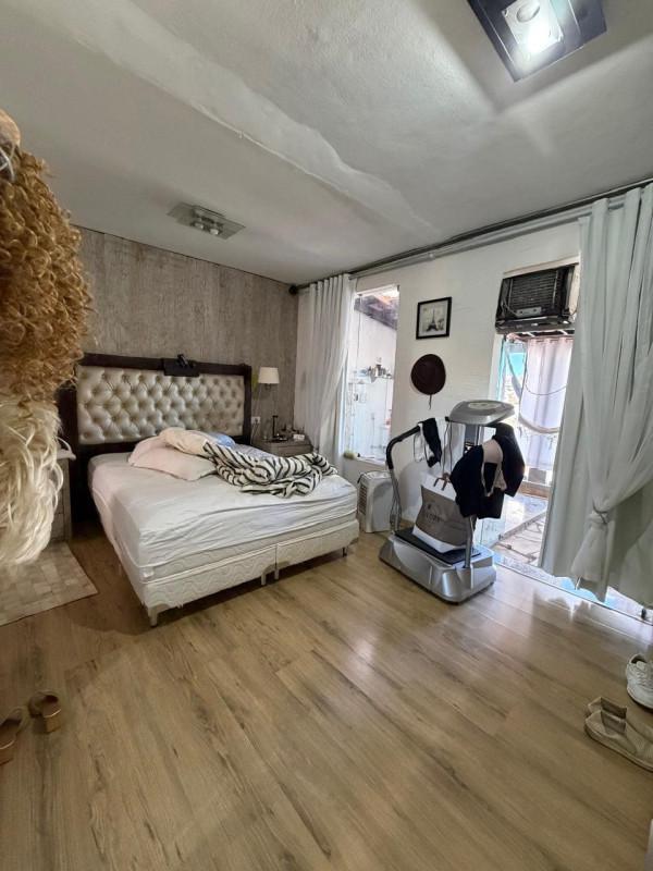 Casa, Teixeira Dias (barreiro), 3 Quartos, 2 Vagas, 1 Suíte