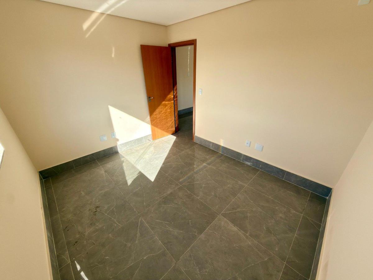 Cobertura, Planalto, 3 Quartos, 2 Vagas, 1 Suíte