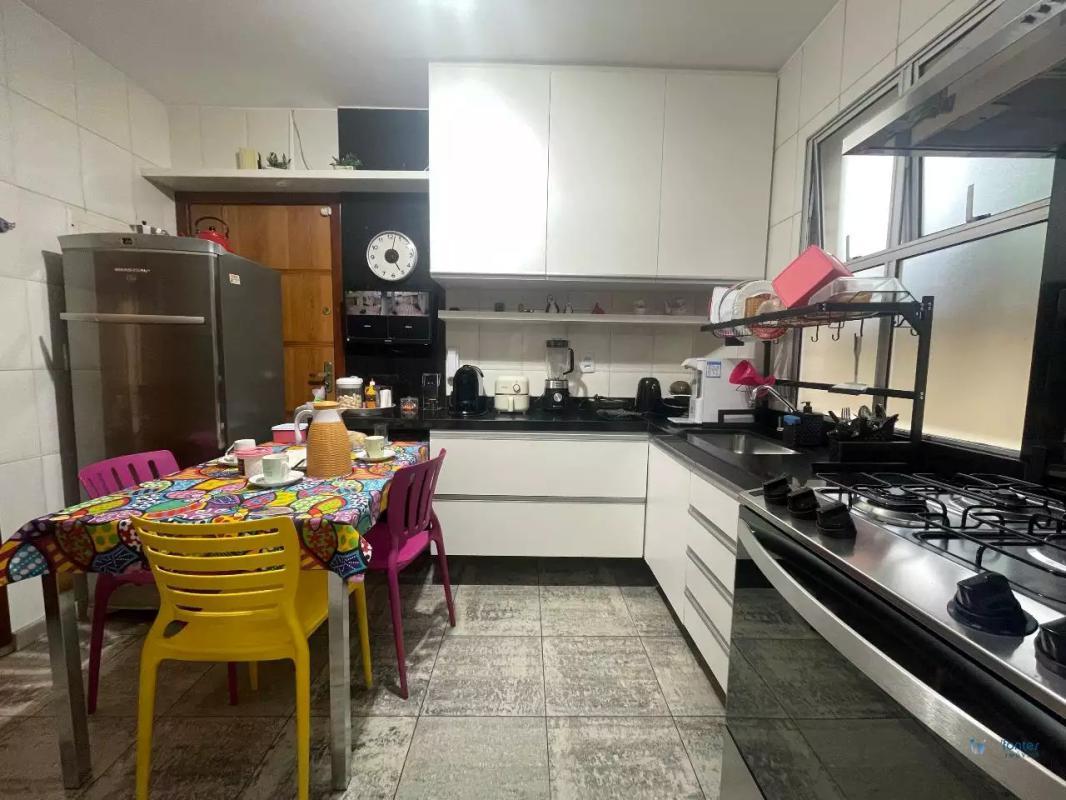 Apartamento, Ouro Preto, 4 Quartos, 4 Vagas, 1 Suíte