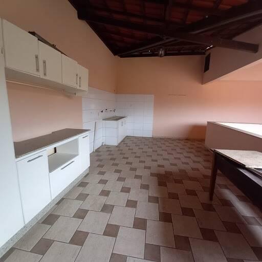 Casa, Universitário, 4 Quartos, 3 Vagas, 1 Suíte