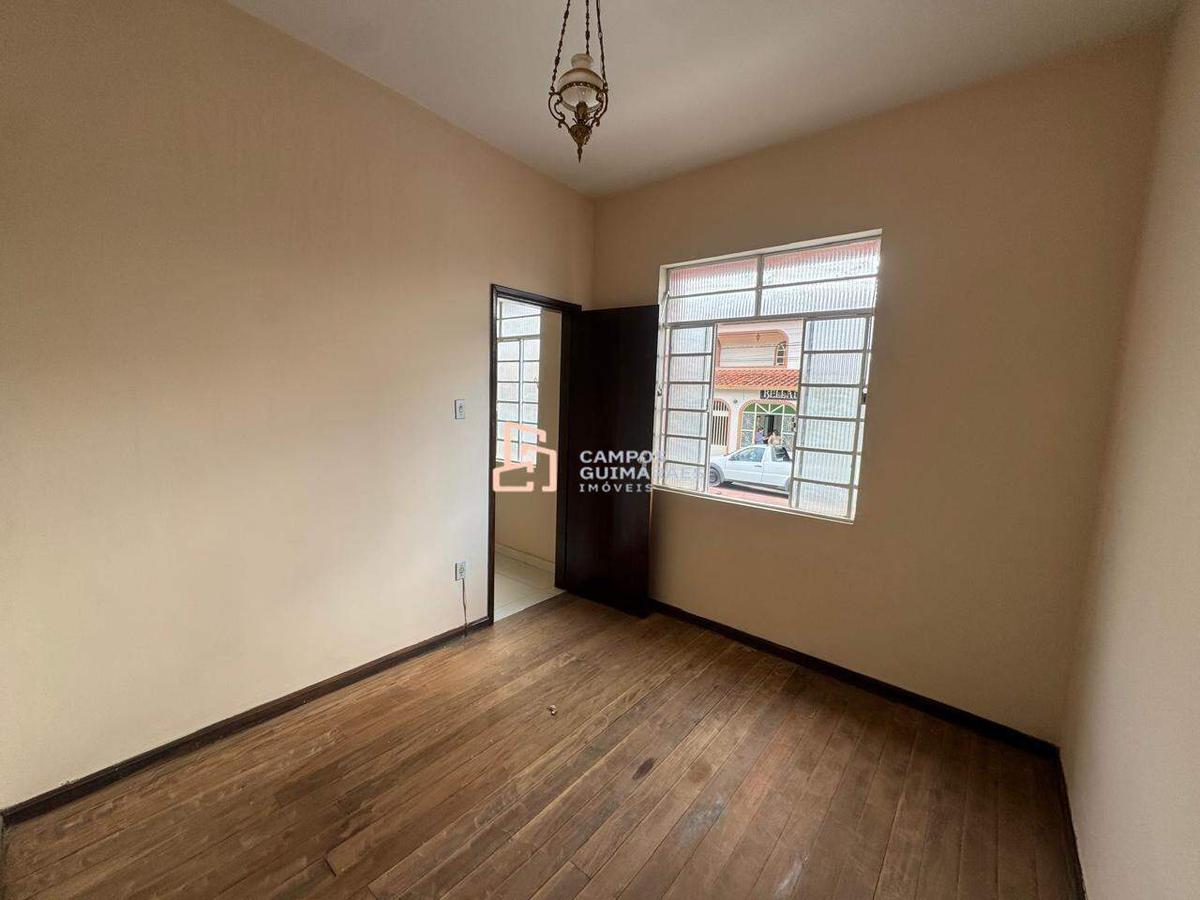 Casa, Centro, 3 Quartos, 1 Vaga, 1 Suíte
