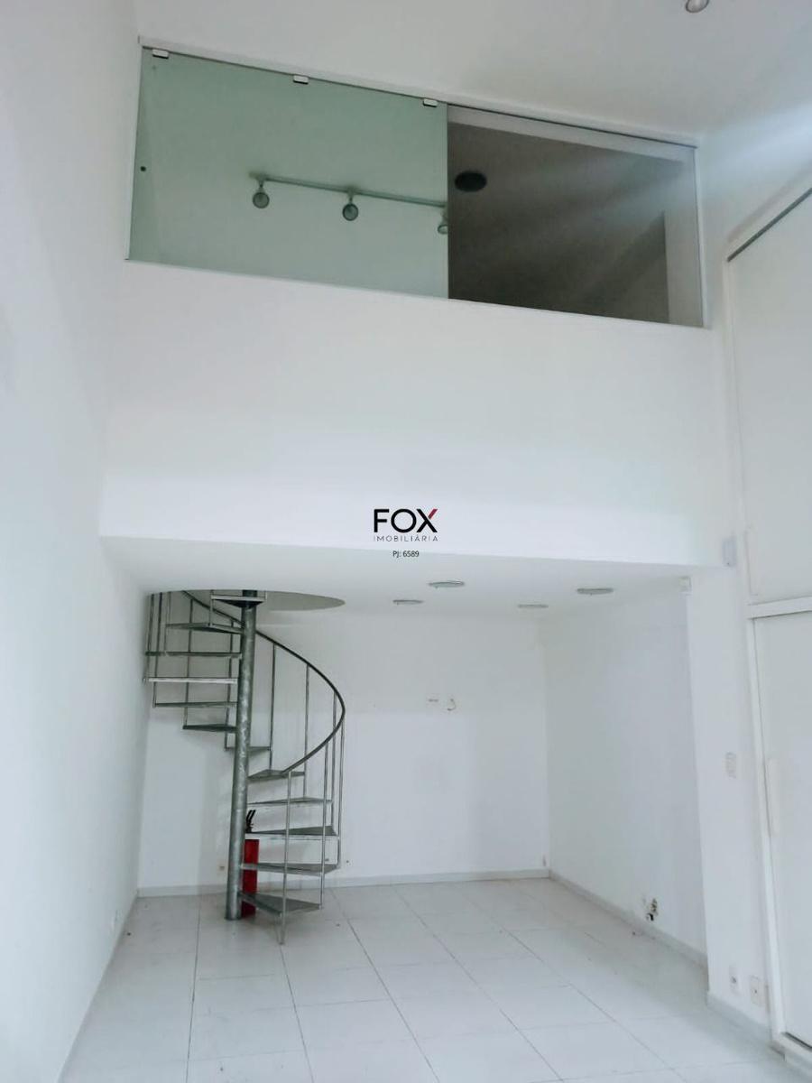 Andar, Belvedere, 0 Quarto, 0 Vaga