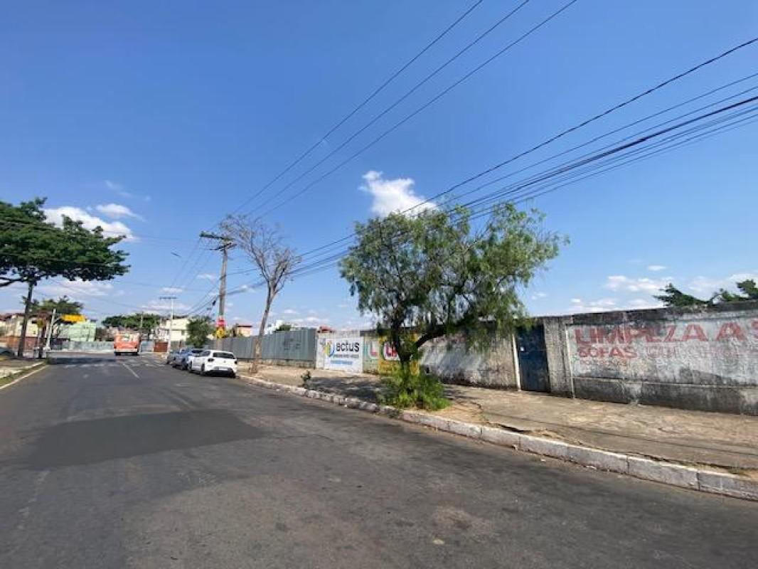 Galpão, Santa Cruz Industrial, 0 Quarto, 0 Vaga