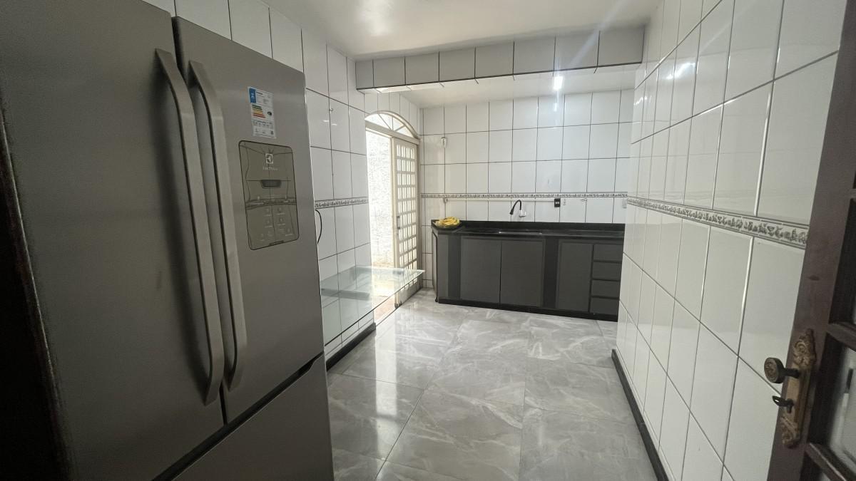 Casa, Alípio de Melo, 4 Quartos, 3 Vagas, 2 Suítes