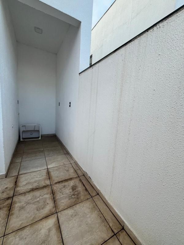 Casa, Masterville, 3 Quartos, 2 Vagas, 1 Suíte