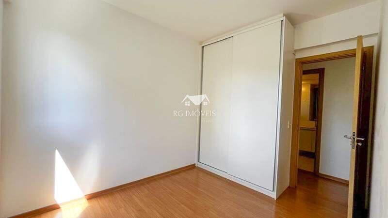 Apartamento, Estoril, 3 Quartos, 2 Vagas, 1 Suíte
