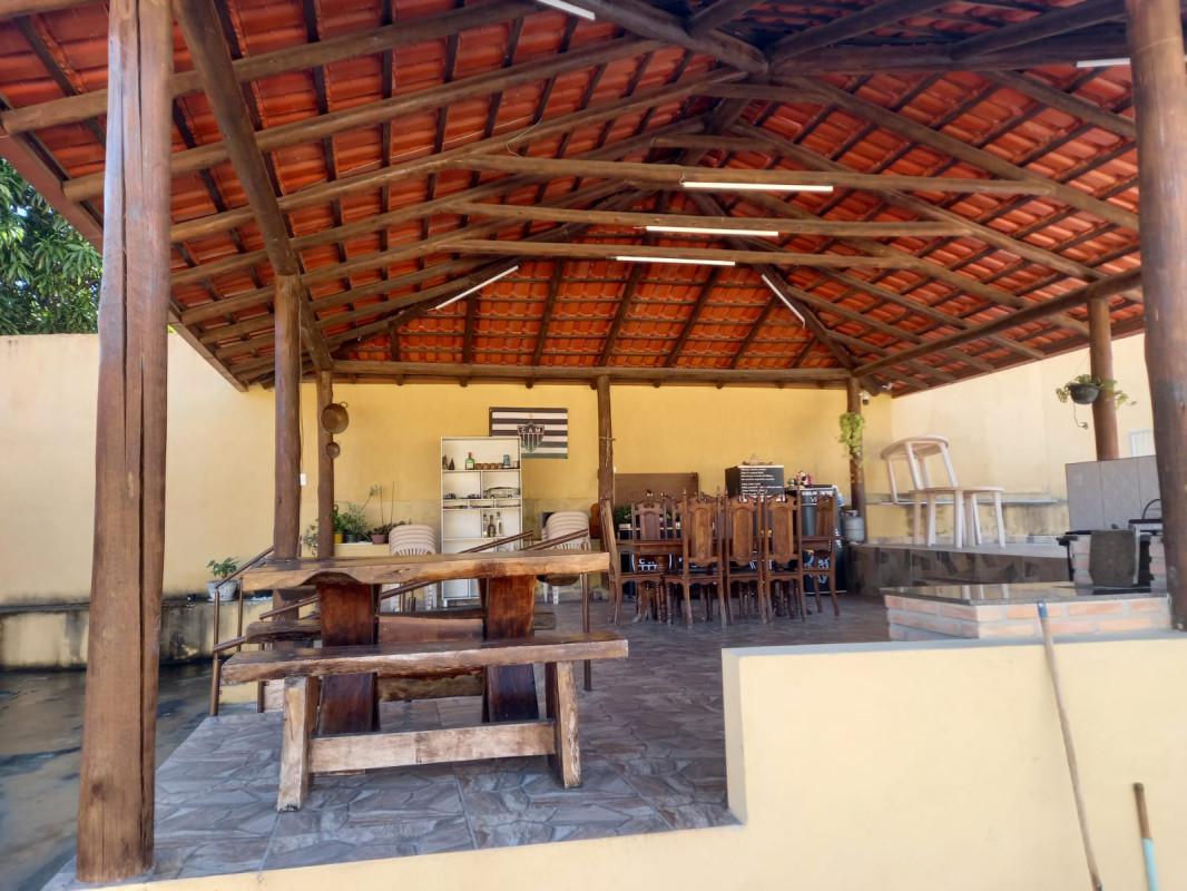 Casa, Dumaville, 3 Quartos, 10 Vagas, 1 Suíte