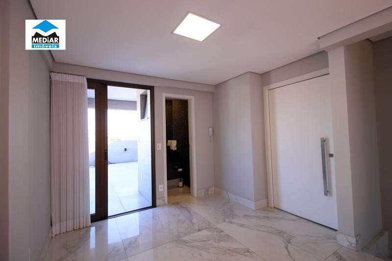 Cobertura, Sagrada Família, 3 Quartos, 4 Vagas, 2 Suítes