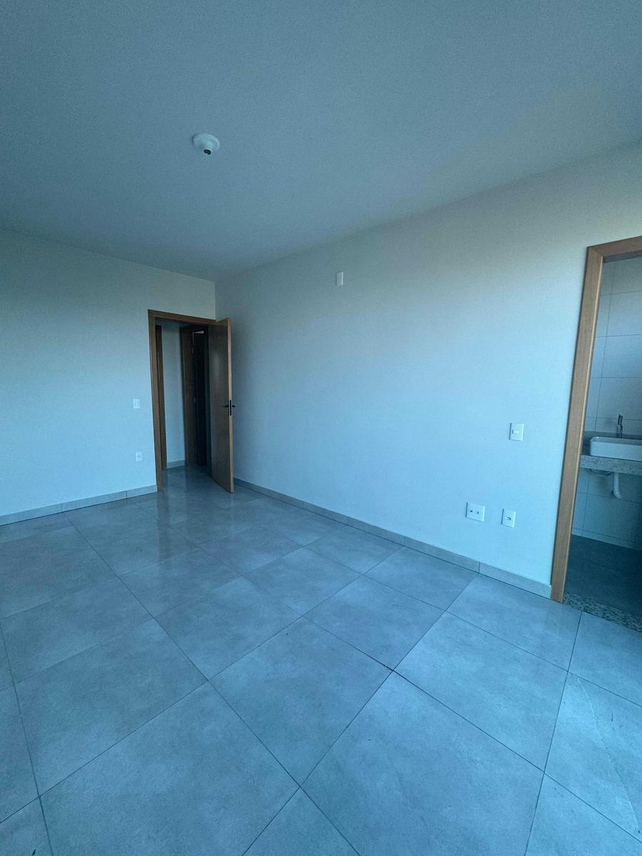 Casa, Cabral, 3 Quartos, 3 Vagas, 1 Suíte