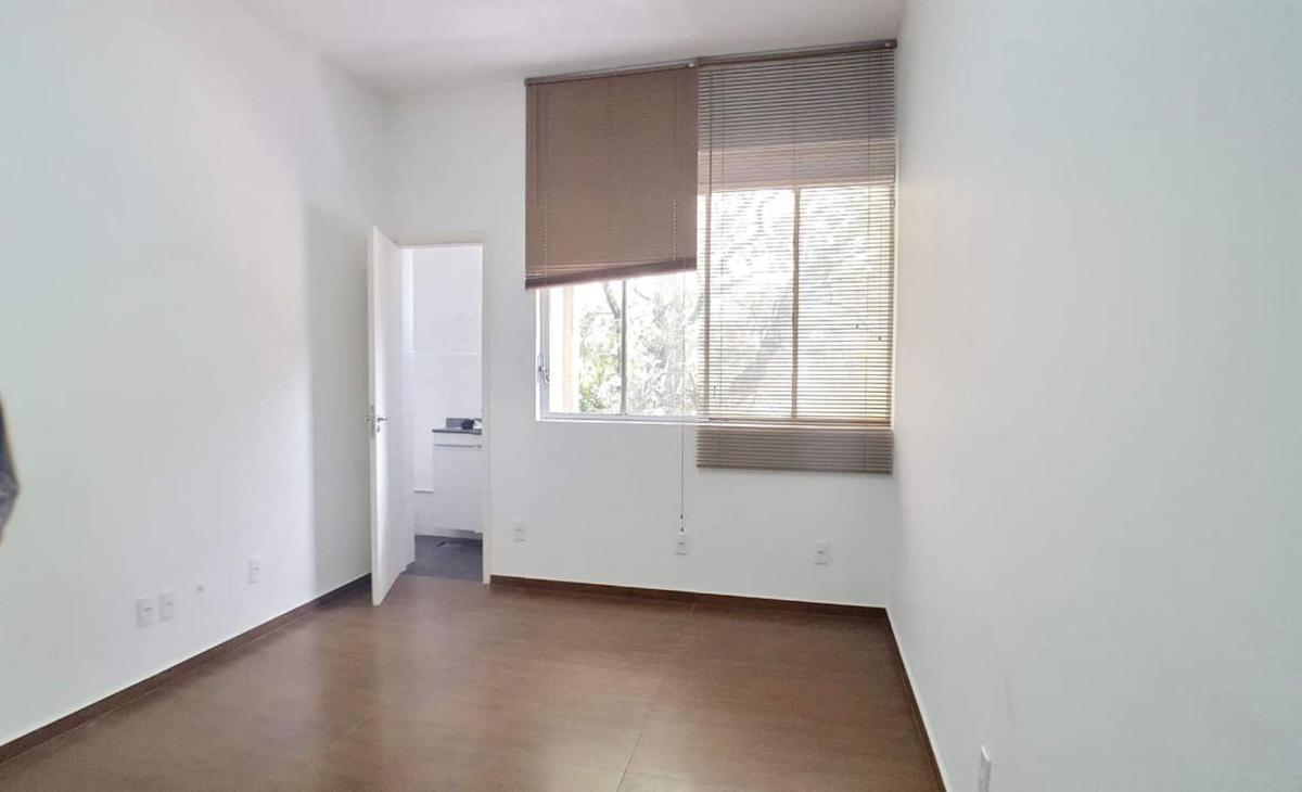 Sala, Centro