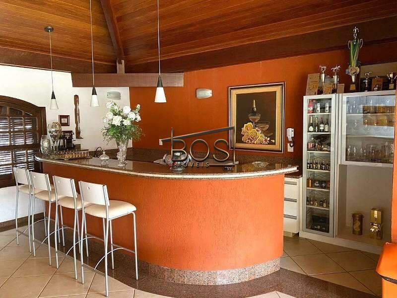 Casa, Santa Lúcia, 5 Quartos, 4 Vagas, 3 Suítes