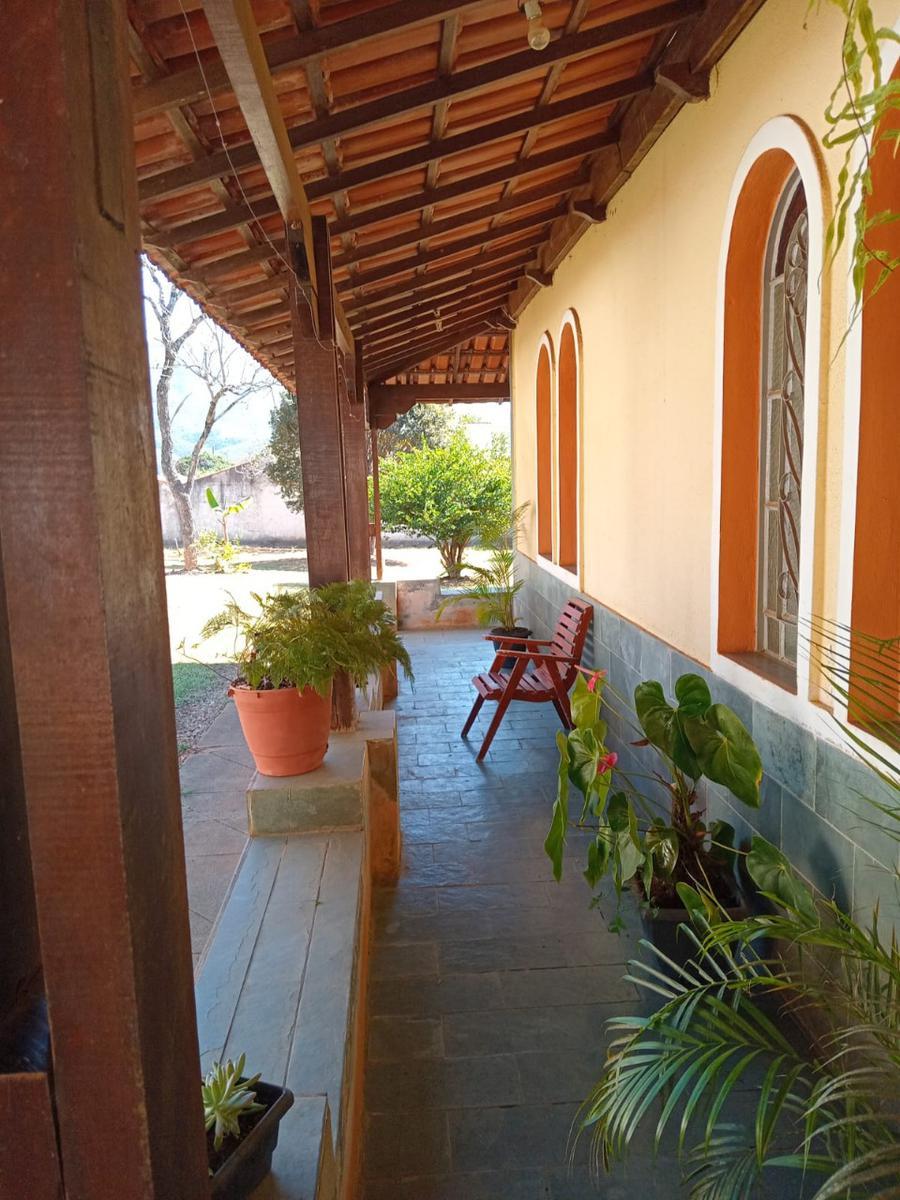 Fazenda, Centro, 4 Quartos, 10 Vagas, 1 Suíte