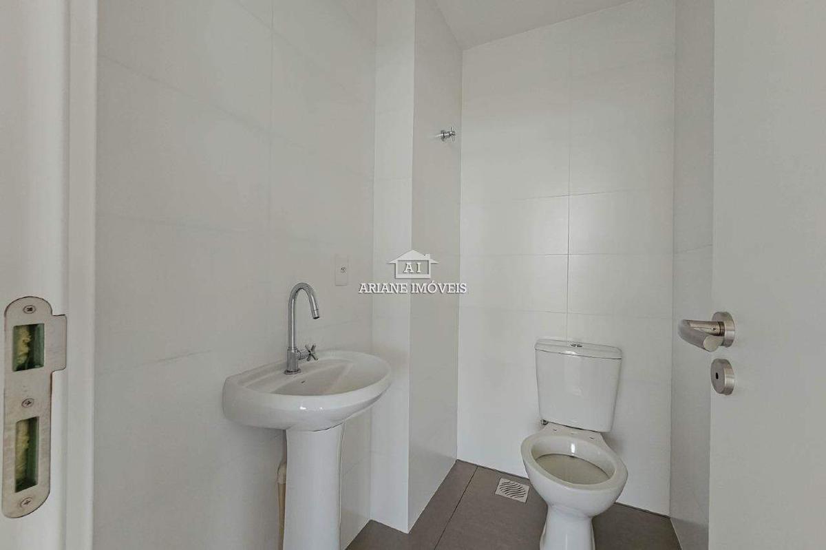 Sala, Vila Castela, 0 Quarto, 0 Vaga