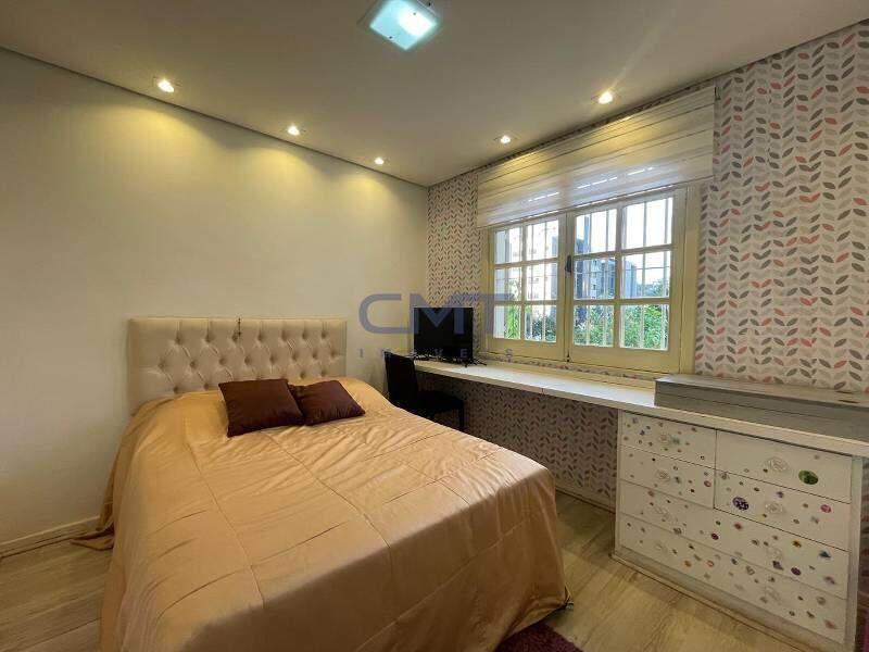 Casa, Santa Lúcia, 5 Quartos, 4 Vagas, 1 Suíte