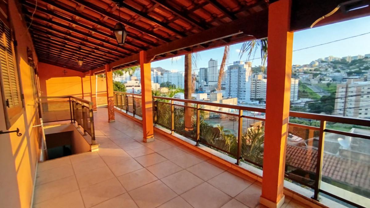 Casa, Buritis, 3 Quartos, 2 Vagas, 1 Suíte