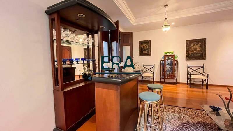 Casa, Santa Lúcia, 4 Quartos, 4 Vagas, 2 Suítes