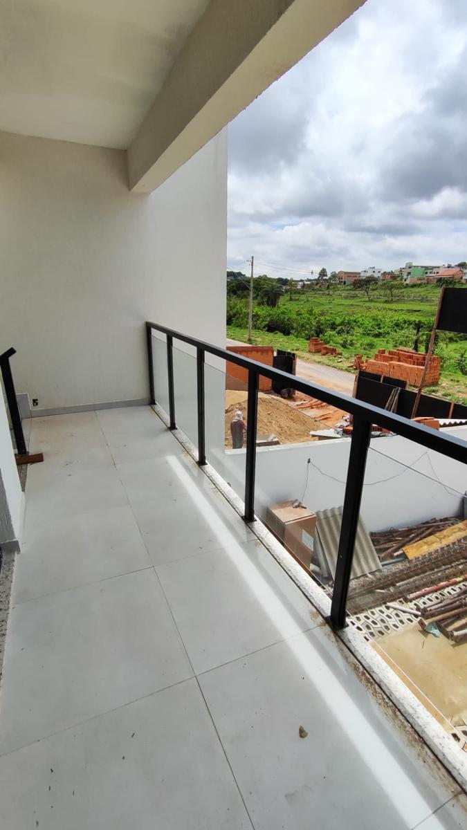 Casa, Vale das Orquídeas, 3 Quartos, 2 Vagas, 1 Suíte