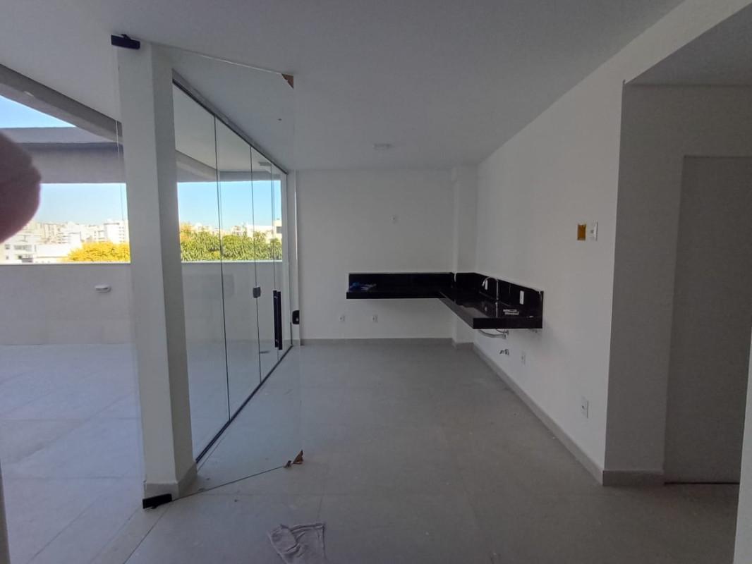 Cobertura, Cruzeiro, 3 Quartos, 2 Vagas, 1 Suíte