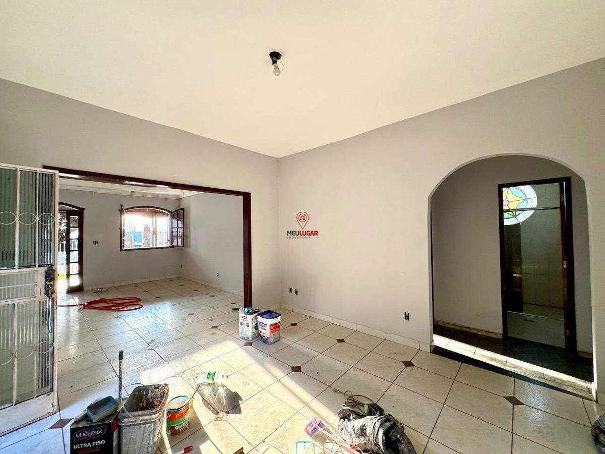Casa, Diamante, 3 Quartos, 10 Vagas, 1 Suíte