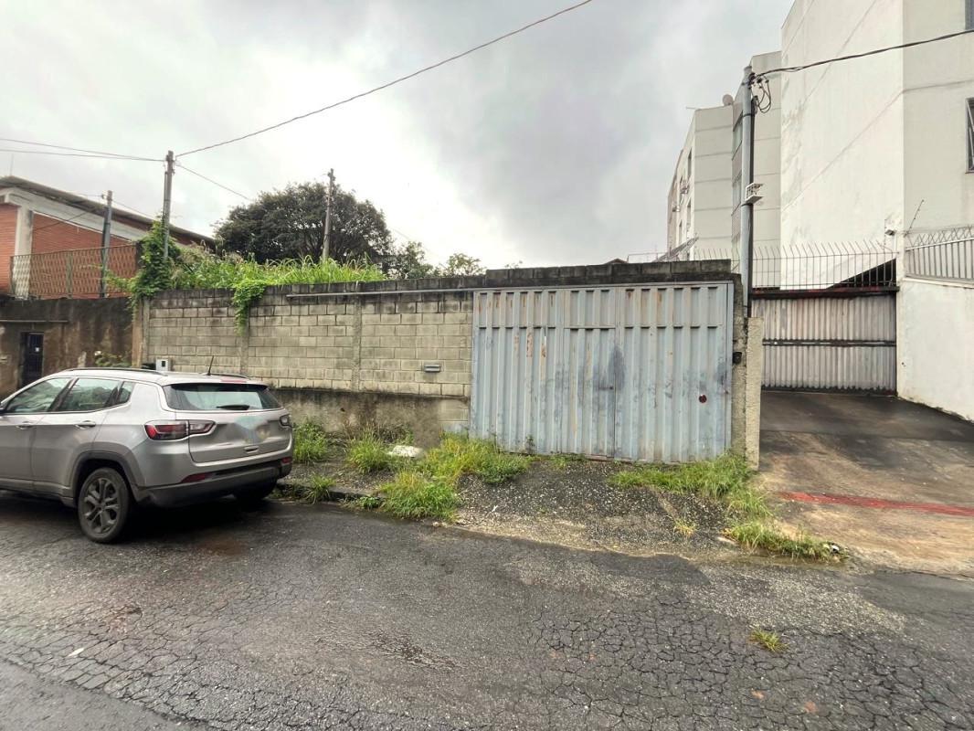 Lote, Padre Eustáquio, 0 Quarto, 0 Vaga