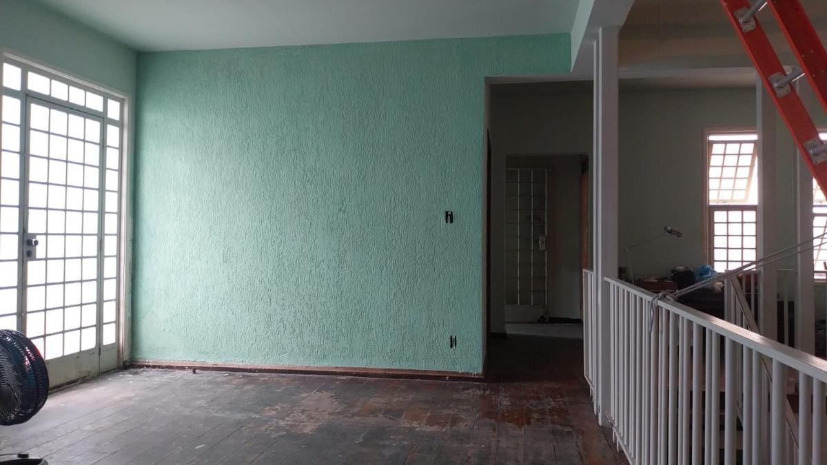 Casa, Nova Granada, 4 Quartos, 2 Vagas, 1 Suíte