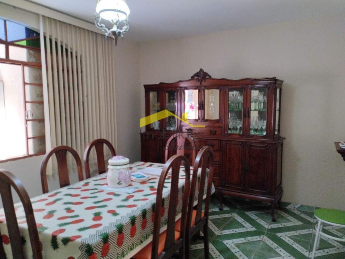 Casa, Palmeiras, 7 Quartos, 3 Vagas, 1 Suíte