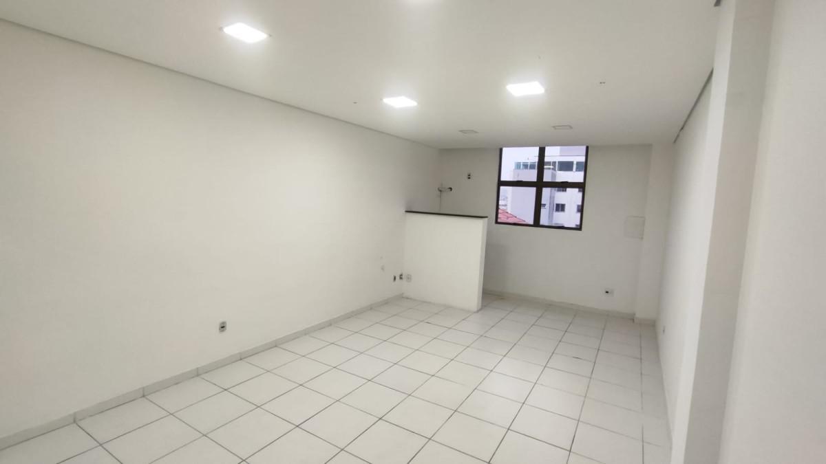 Andar, Serrano, 0 Quarto, 0 Vaga