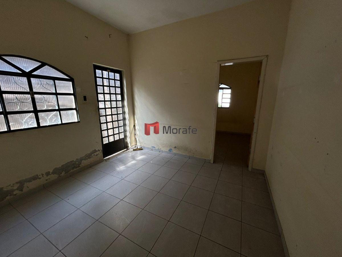 Galpão, Carlos Prates, 2 Quartos, 0 Vaga