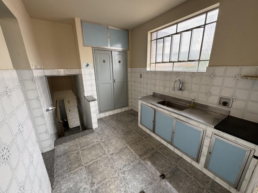 Casa, Graça, 3 Quartos, 2 Vagas, 1 Suíte