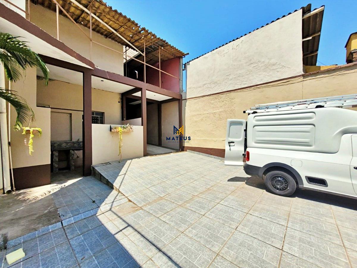 Casa, São Francisco, 4 Quartos, 7 Vagas