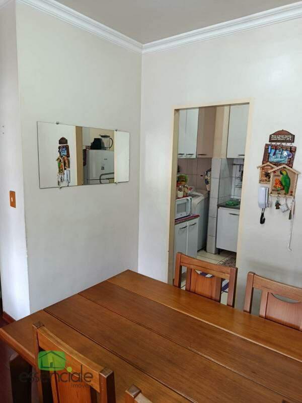 Apartamento, Centro, 2 Quartos, 1 Vaga