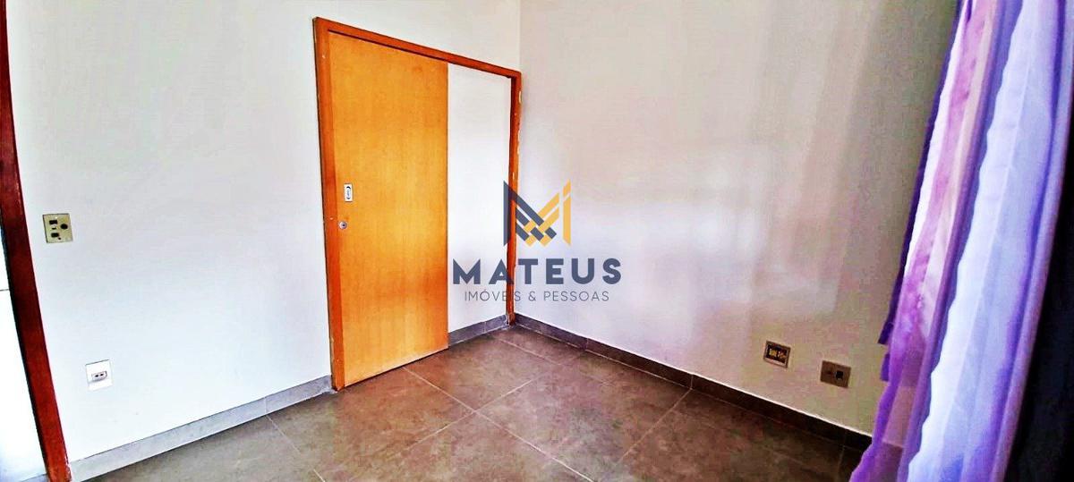 Casa, Caiçaras, 4 Quartos, 5 Vagas, 1 Suíte