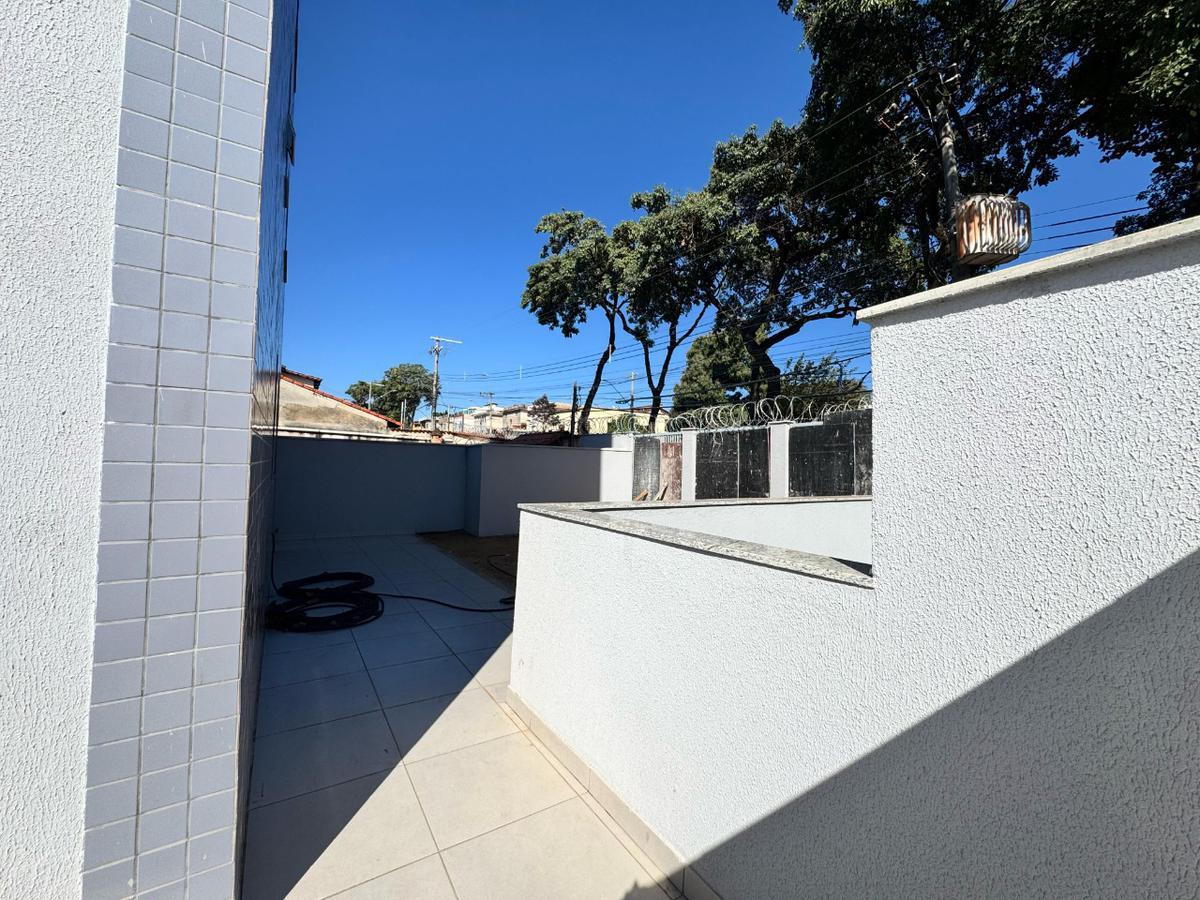 Casa, Santa Mônica, 2 Quartos, 1 Vaga