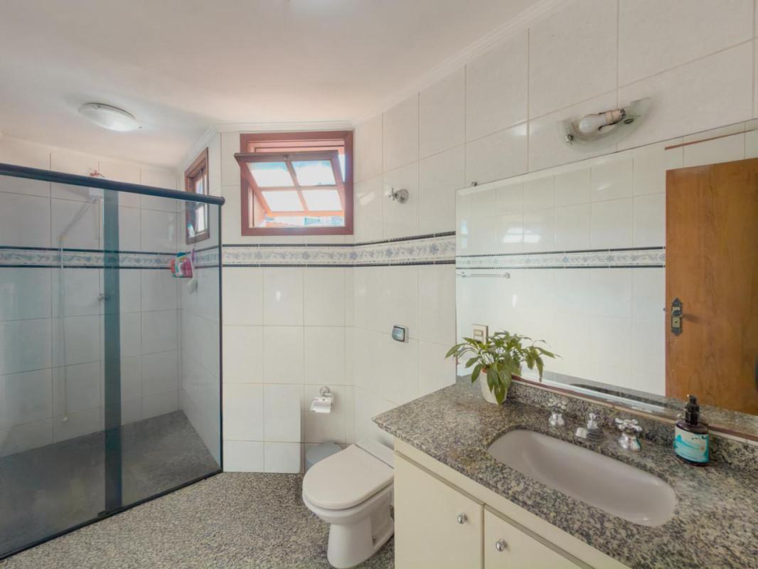 Casa, Alto dos Pinheiros, 4 Quartos, 4 Vagas, 1 Suíte