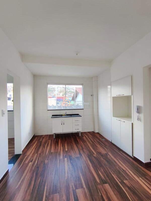 Apartamento, Barreiro, 2 Quartos, 1 Vaga