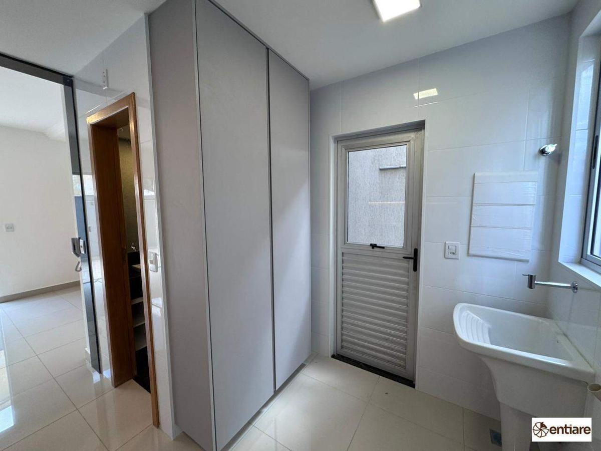 Apartamento, Vila Paris, 2 Quartos, 2 Vagas, 1 Suíte